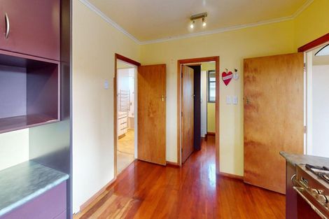 Photo of property in 9 York Place, Awapuni, Palmerston North, 4412