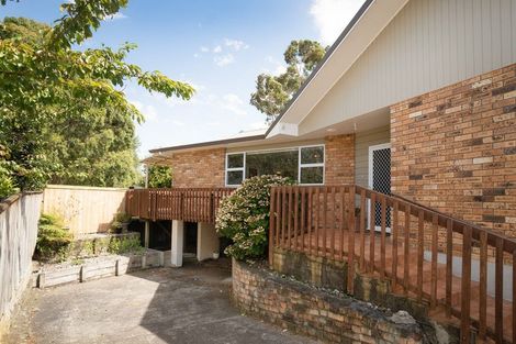 Photo of property in 8 Perth Place, Awapuni, Palmerston North, 4412