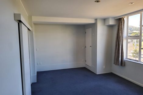 Photo of property in Grandstand Apartments, 37/80u Kent Terrace, Mount Victoria, Wellington, 6011