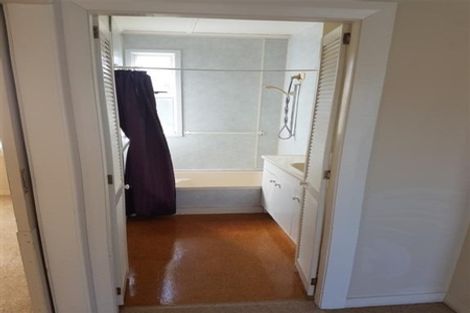 Photo of property in 1 Imperial Place, Henderson, Auckland, 0612