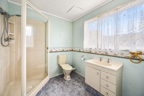 Photo of property in 5 Rameses Place, Pomare, Rotorua, 3015