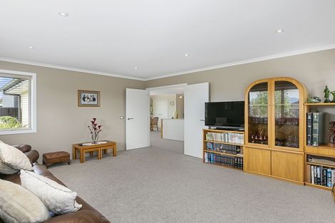 Photo of property in 48 Hagart-alexander Drive, Mosgiel, 9024