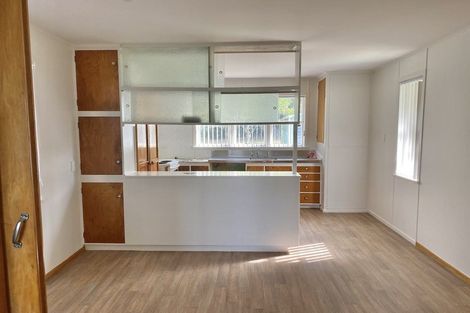 Photo of property in 14 Mcclintock Road, Massey, Auckland, 0614