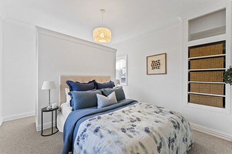 Photo of property in 35 Upjohn Street, Brooklands, New Plymouth, 4310