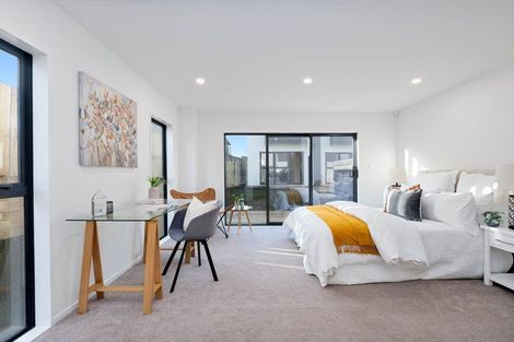 Photo of property in 64b Triangle Road, Massey, Auckland, 0614