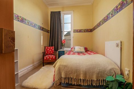 Photo of property in 102 Atawhai Road, Fitzherbert, Palmerston North, 4410
