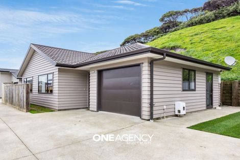 Photo of property in 27 Moonsail Drive, Whitby, Porirua, 5024