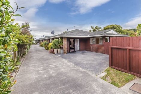Photo of property in 7f1 Tawa Street, Tawa, Wellington, 5028