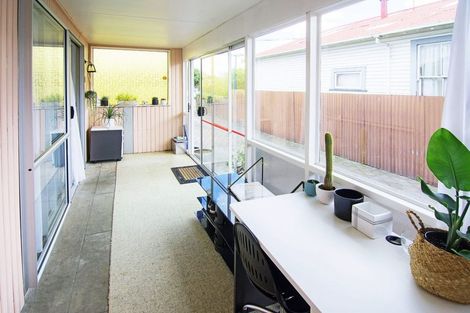 Photo of property in 27 Elizabeth Street, Masterton, 5810