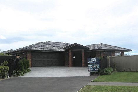 Photo of property in 16 Sedgemoor Close, Burwood, Christchurch, 8083