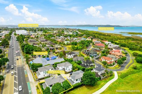 Photo of property in 477 Te Atatu Road, Te Atatu Peninsula, Auckland, 0610