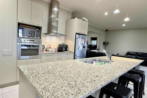 Photo of property in 2 Plane Tree Lane, Tauriko, Tauranga, 3110