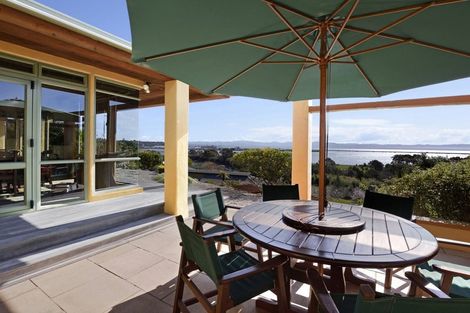 Photo of property in 17 Walters Bluff, Atawhai, Nelson, 7010