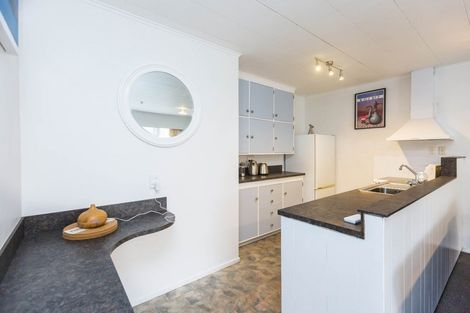Photo of property in 528f2- Fergusson Drive, Trentham, Upper Hutt, 5018
