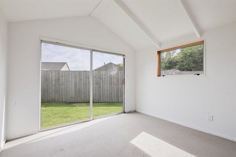 Photo of property in 4 Allison Place, Shirley, Christchurch, 8013