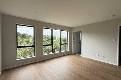 Photo of property in 25d Withers Road, Glen Eden, Auckland, 0602