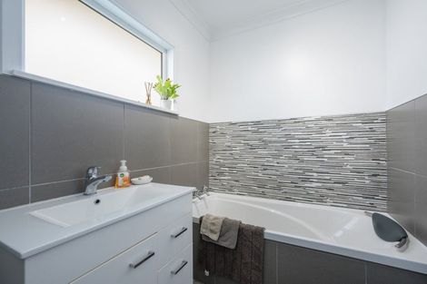 Photo of property in 76 Tui Glen Road, Atawhai, Nelson, 7010