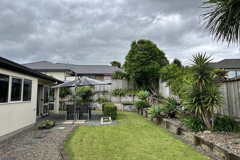 Photo of property in 5 Hawk Place, Welcome Bay, Tauranga, 3112