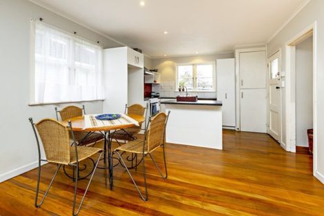 Photo of property in 1 Healy Road, Manurewa, Auckland, 2102