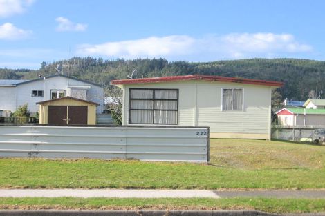Photo of property in 222 Hetherington Road, Whangamata, 3620