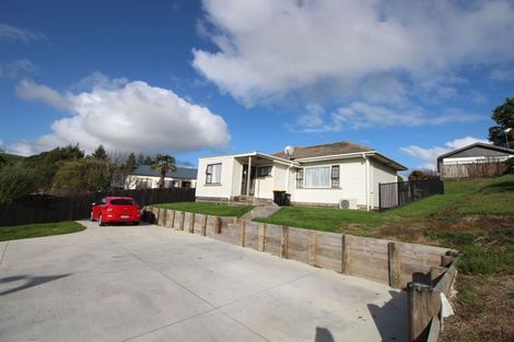 Photo of property in 4 Melton Place, Tokoroa, 3420