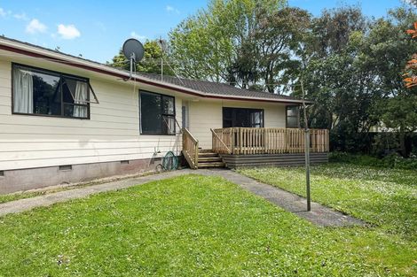Photo of property in 96 Kayes Road, Pukekohe, 2120