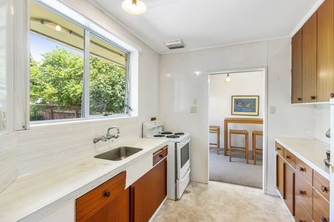 Photo of property in 86 Gray Avenue, Paraparaumu Beach, Paraparaumu, 5032