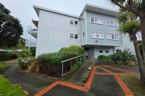 Photo of property in 95 Farmer Crescent, Taita, Lower Hutt, 5011