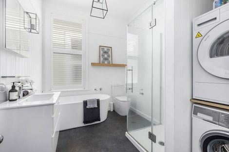 Photo of property in 109 Constable Street, Newtown, Wellington, 6021