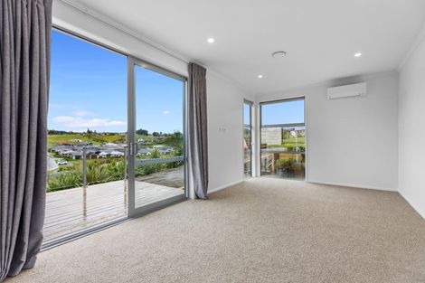 Photo of property in 30 Kiritiana Close, Pyes Pa, Tauranga, 3112