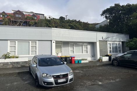 Photo of property in 4/124 Campbell Street, Karori, Wellington, 6012