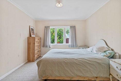 Photo of property in 172 One Tree Point Road, One Tree Point, 0118