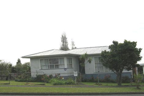 Photo of property in 77 Glengarry Road, Glen Eden, Auckland, 0602