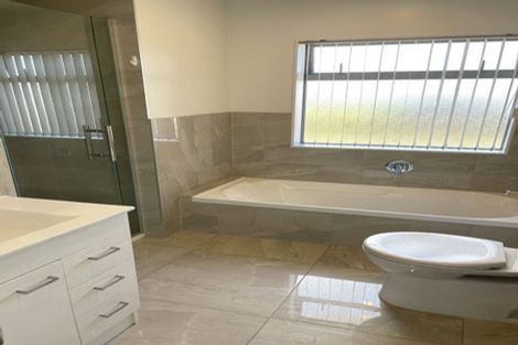 Photo of property in 124 Hall Avenue, Favona, Auckland, 2024