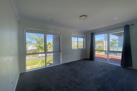 Photo of property in 38 Bounty Road, Long Bay, Auckland, 0630