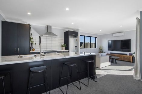 Photo of property in 35 Sentinel Avenue, Omokoroa, 3114