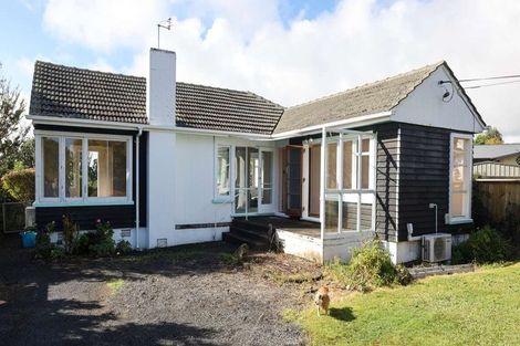 Photo of property in 10 Tainui Street, Welbourn, New Plymouth, 4312