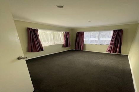 Photo of property in 10a Marie Crescent, Te Atatu South, Auckland, 0610