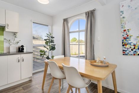 Photo of property in 25b Olive Terrace, Paraparaumu Beach, Paraparaumu, 5032