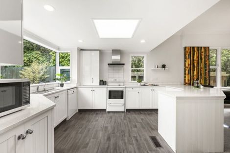 Photo of property in 4 Rimu Road, Kelburn, Wellington, 6012