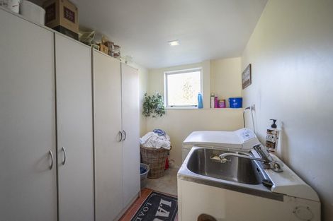 Photo of property in 112 Pasture Street, Lumsden, 9730