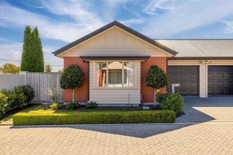 Photo of property in 1 Streamside Court, Woolston, Christchurch, 8062