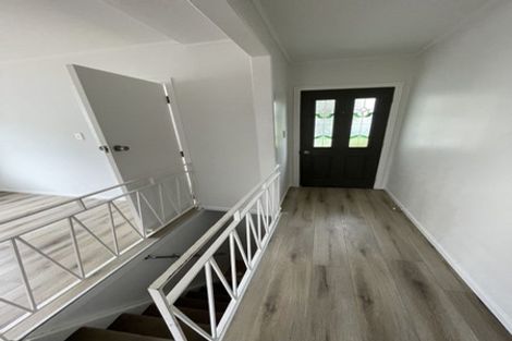 Photo of property in 10 Madison Place, Forrest Hill, Auckland, 0620