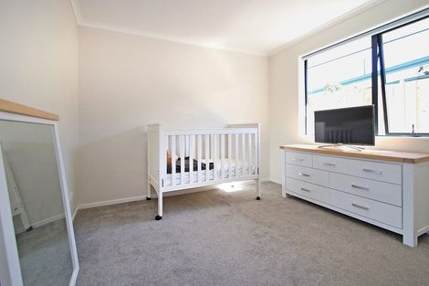 Photo of property in 1u5 Burrows Place, Frankton, Hamilton, 3204