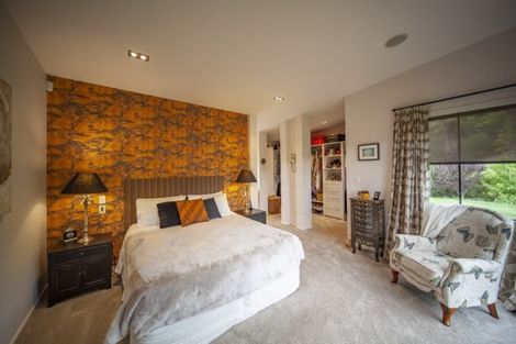 Photo of property in 80 Kent Terrace, Taradale, Napier, 4112