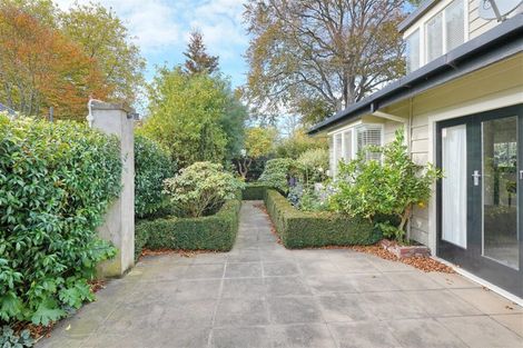 Photo of property in 127 Fendalton Road, Fendalton, Christchurch, 8014