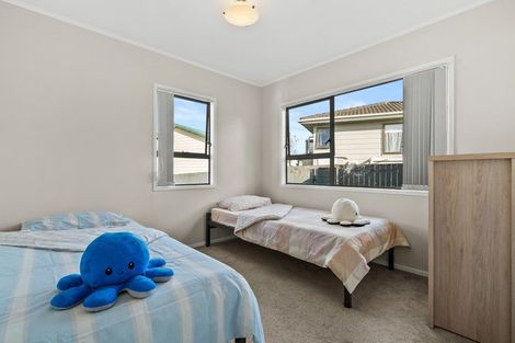 Photo of property in 97 Hyperion Drive, Randwick Park, Auckland, 2105