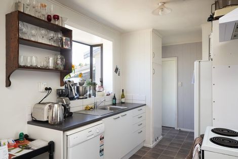 Photo of property in 19 Given Street, Havelock North, 4130