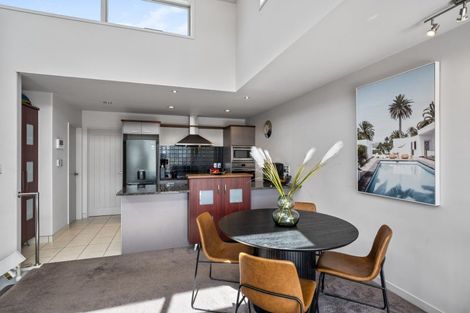Photo of property in 6/29 Third Avenue, Tauranga, 3110