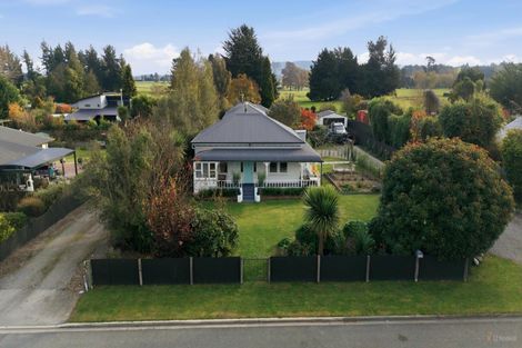 Photo of property in 260 Talbot Street, Geraldine, 7930